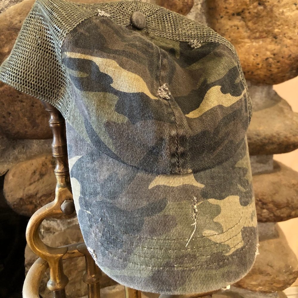 Womens Camo Hat